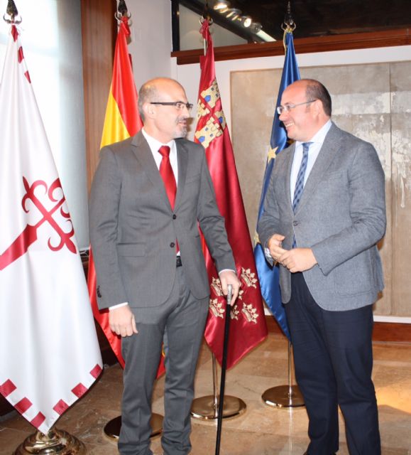 El presidente de la Comunidad se reúne con el alcalde de Aledo