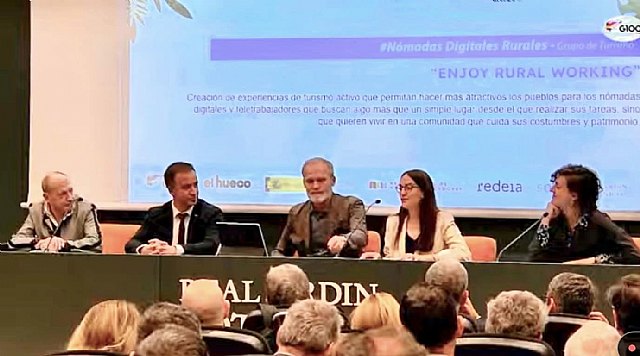 Aledo lidera iniciativas pioneras contra la despoblación en la reunión del G-100 en Madrid
